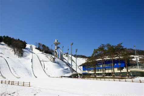 알펜시아리조트, 눈 덮인 산속에서 만나는 미래의 휴양지